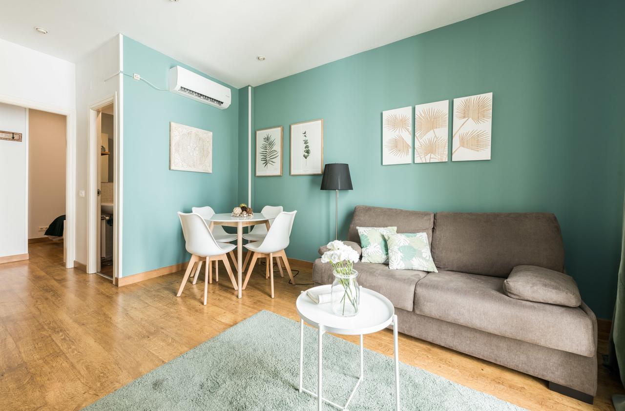 Gran Via I Santa Ana Apartment Madrid Exterior photo