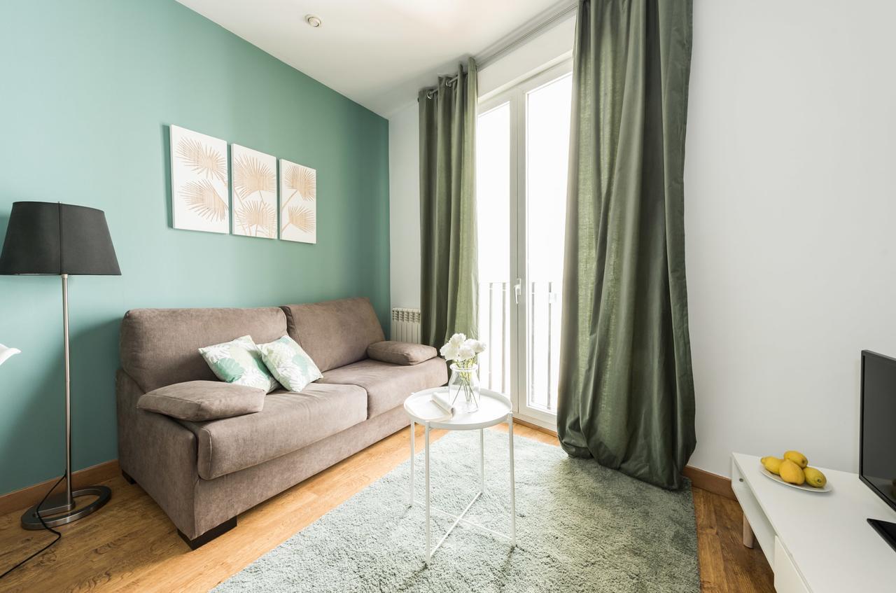 Gran Via I Santa Ana Apartment Madrid Exterior photo