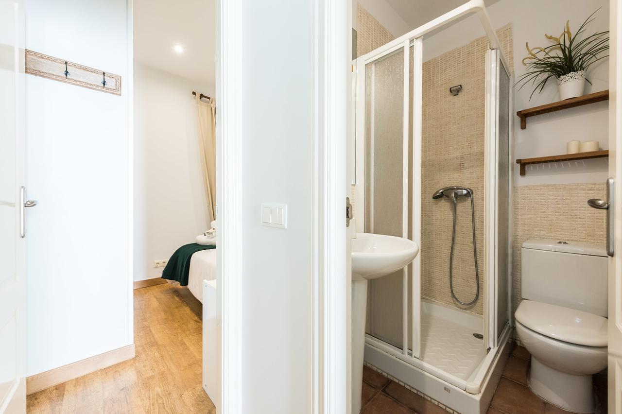 Gran Via I Santa Ana Apartment Madrid Exterior photo